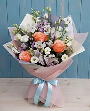 Букет Утренняя свежесть в Аксеново Букет цветов из:  Лизиантусы, Розы, Альстромерии и Гипсофила в Аксеново