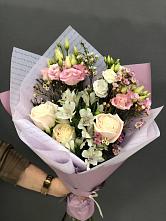 Букет цветов из:  Альстромерии, Розы и Лизиантусы #REPLACE_PRED# Аксеново